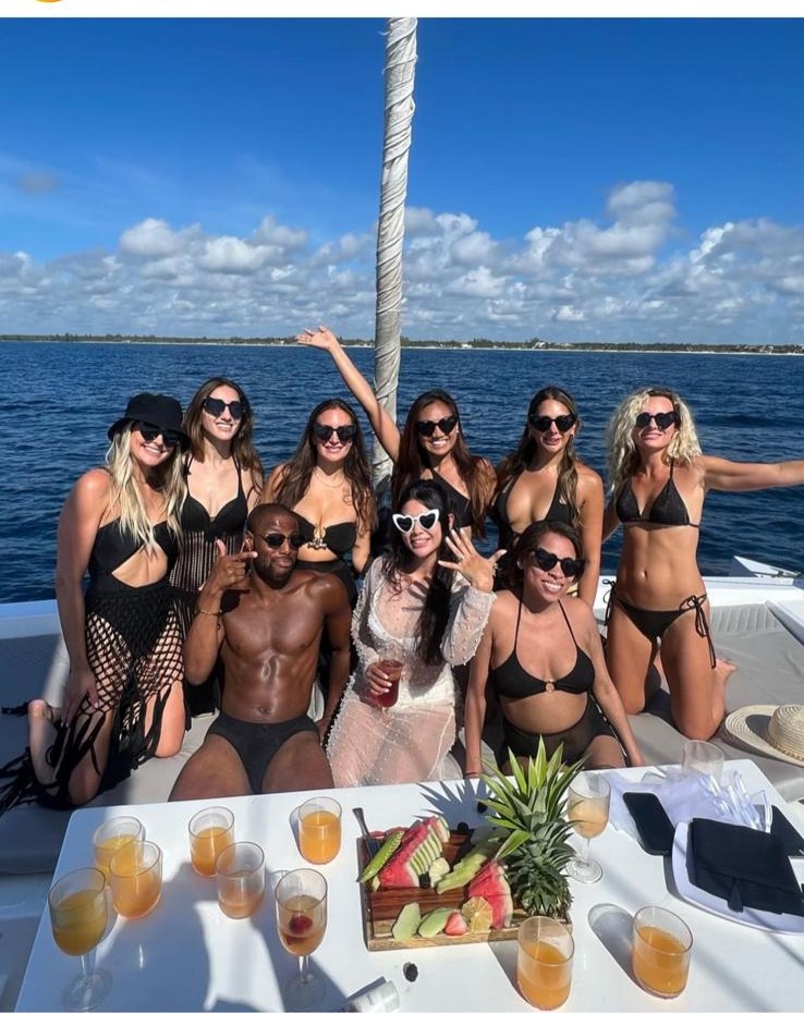 40' Yacht Van Dutch